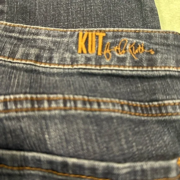 Kut from the cloth Women's Jeans
T1 - Picture 4 of 15